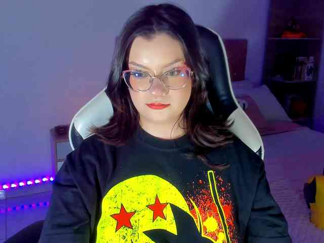 OphelianaRose webcam