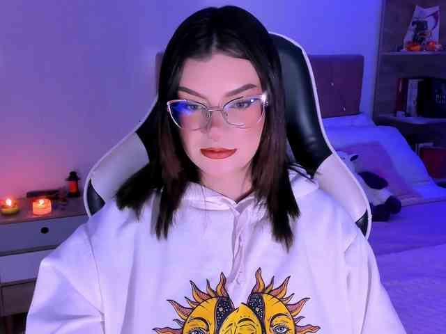 OphelianaRose webcam