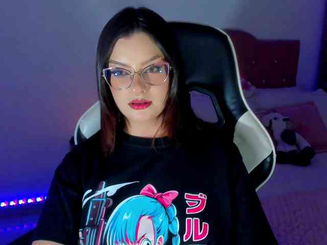 OphelianaRose webcam