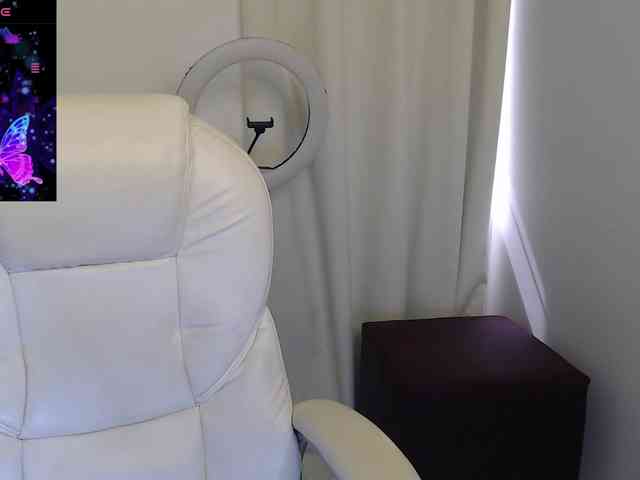 Mature2025 webcam