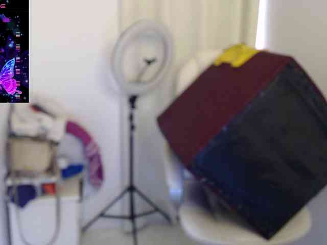 Mature2025 webcam