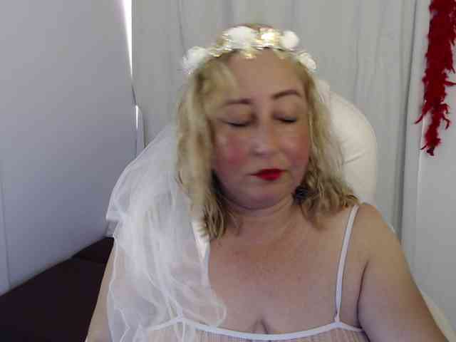 Mature2025 webcam