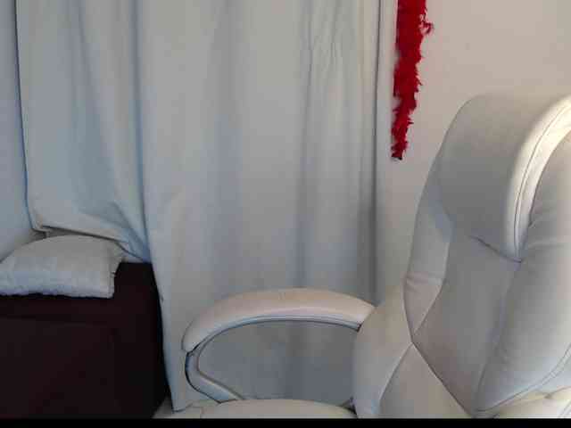 Mature2025 webcam