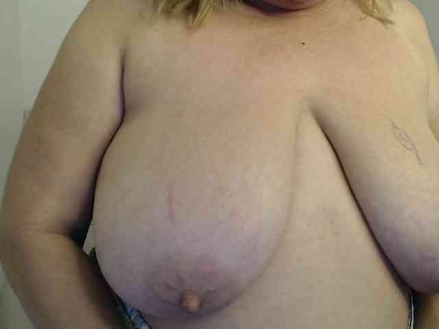 Mature2025 webcam