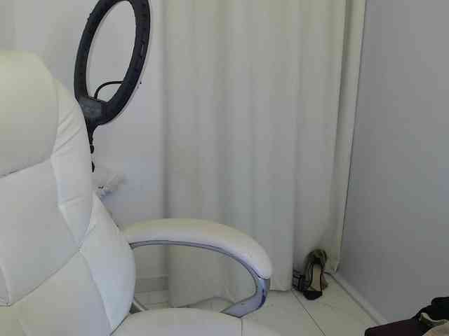 Mature2025 webcam