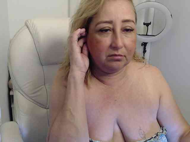 Mature2025 webcam