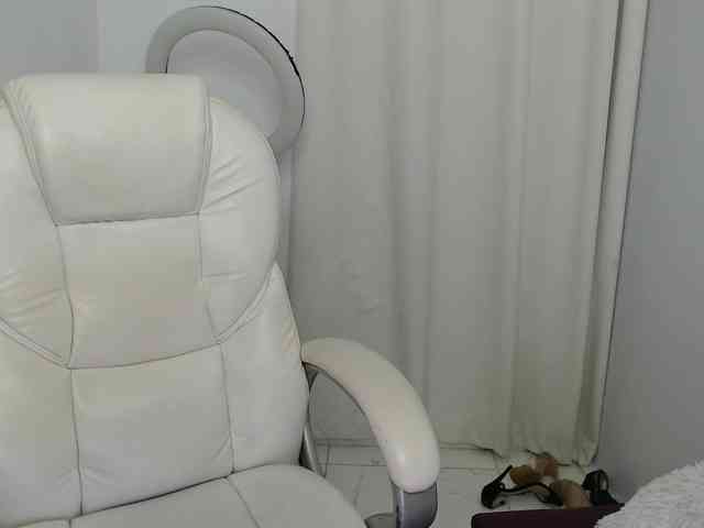 Mature2025 webcam