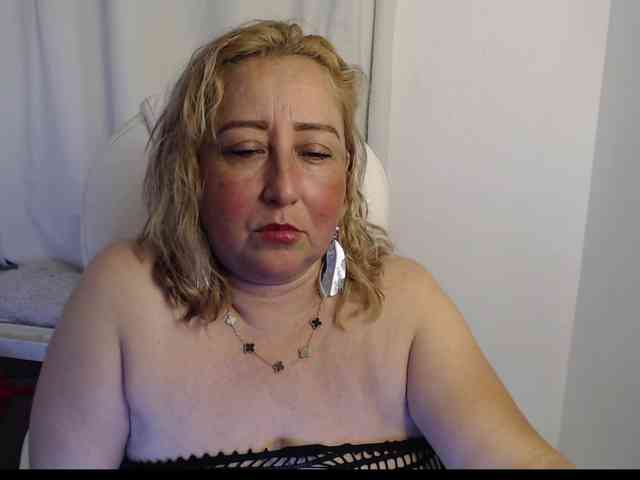 Mature2025 webcam