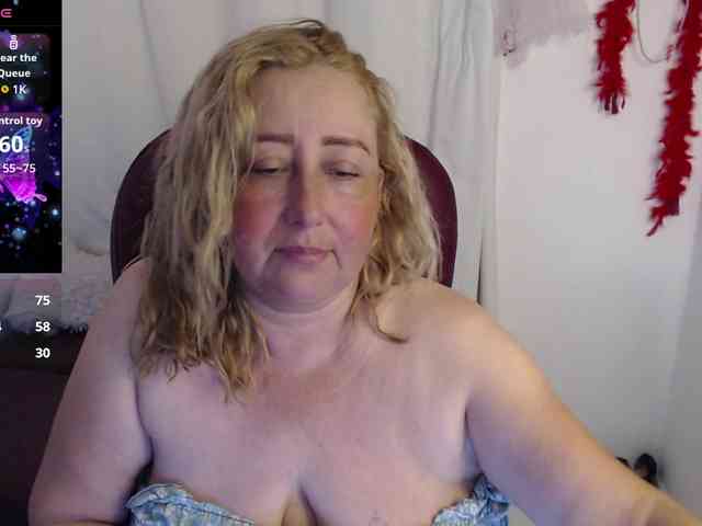 Mature2025 Live Webcam on BongaCams
