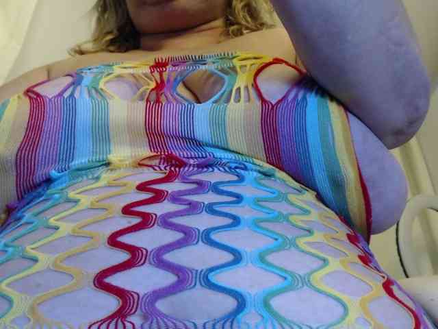 Mature2025 webcam