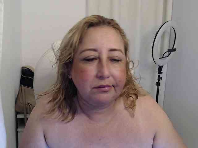 Mature2025 webcam