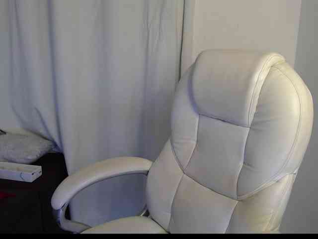 Mature2025 webcam