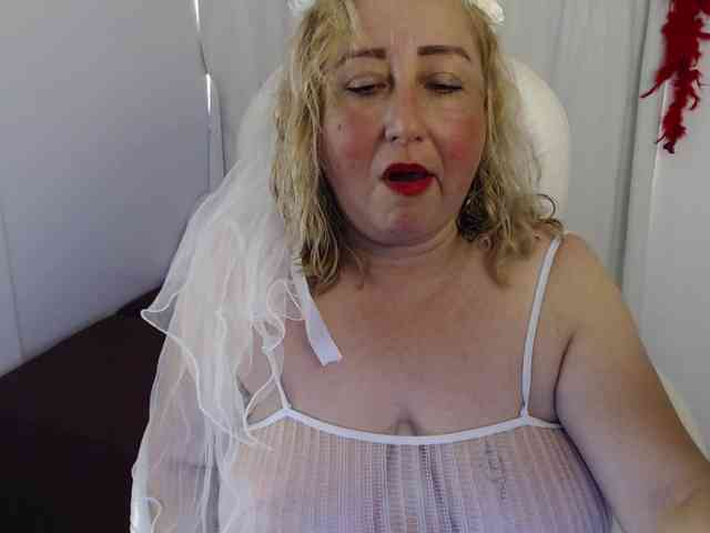 Mature2025 webcam