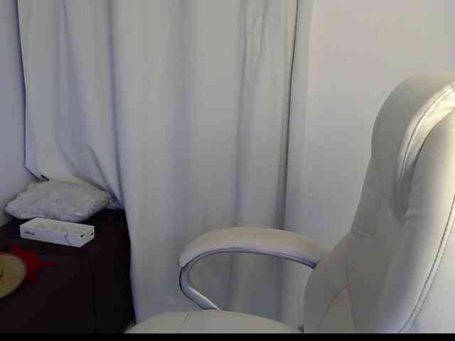 Mature2025 webcam