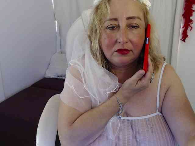 Mature2025 webcam