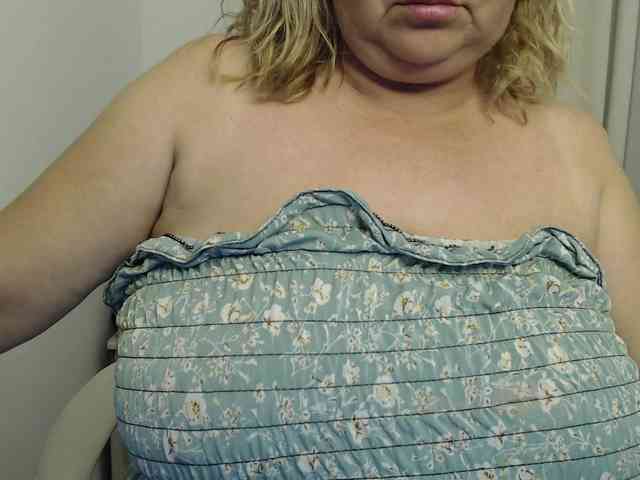 Mature2025 webcam