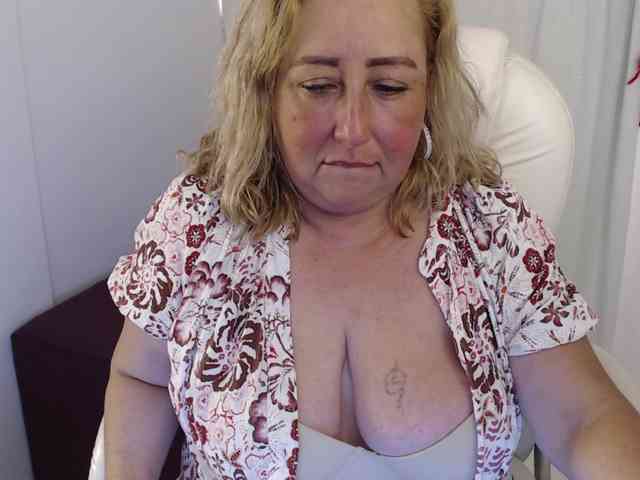 Mature2025 webcam