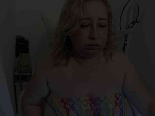 Mature2025 webcam