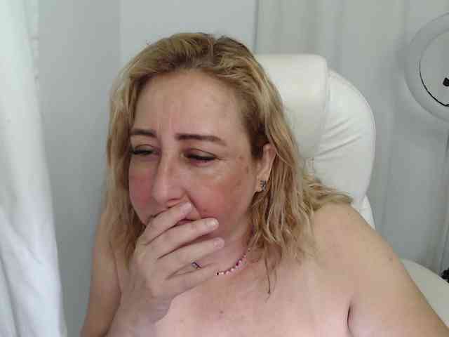 Mature2025 webcam