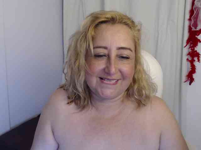 Mature2025 webcam