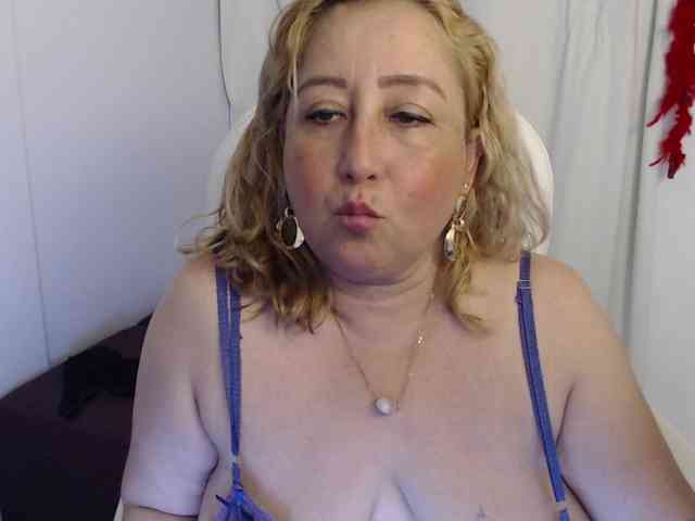 Mature2025 webcam