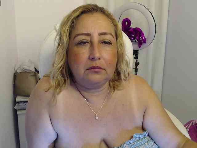 Mature2025 webcam