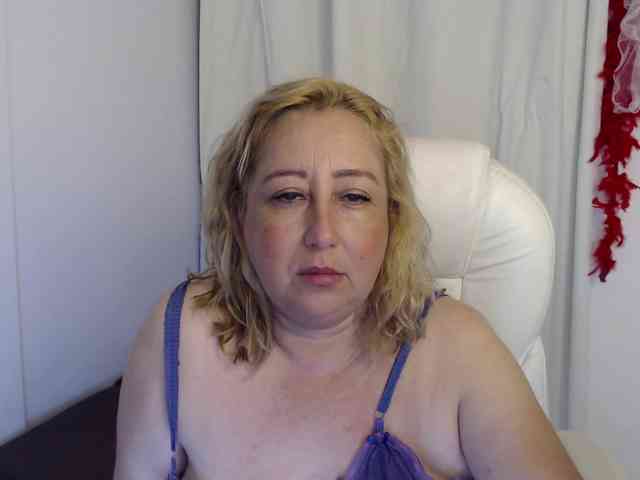 Mature2025 webcam