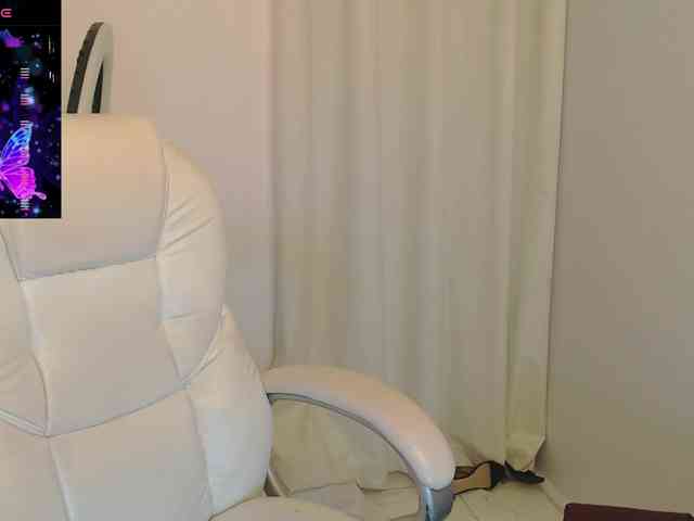 Mature2025 webcam