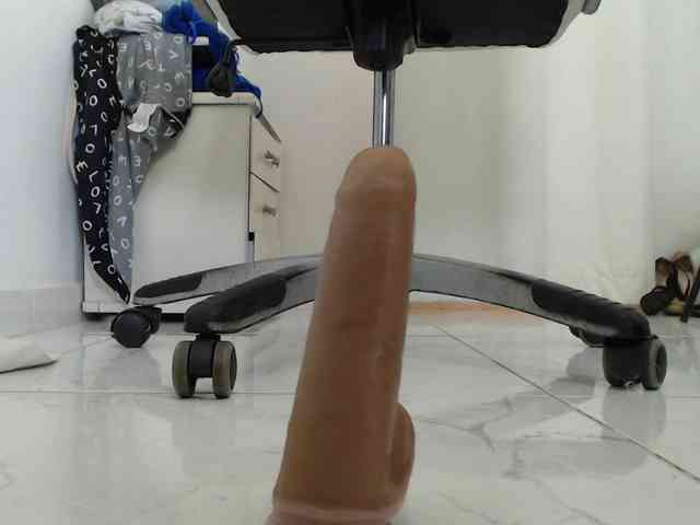 Mature2025 webcam
