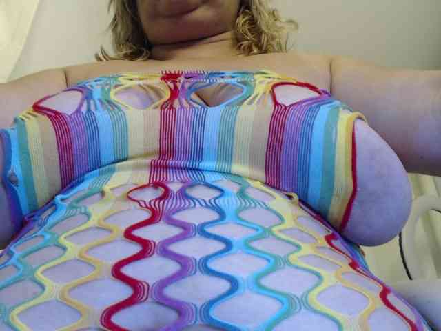 Mature2025 webcam