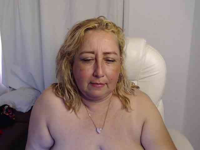 Mature2025 webcam