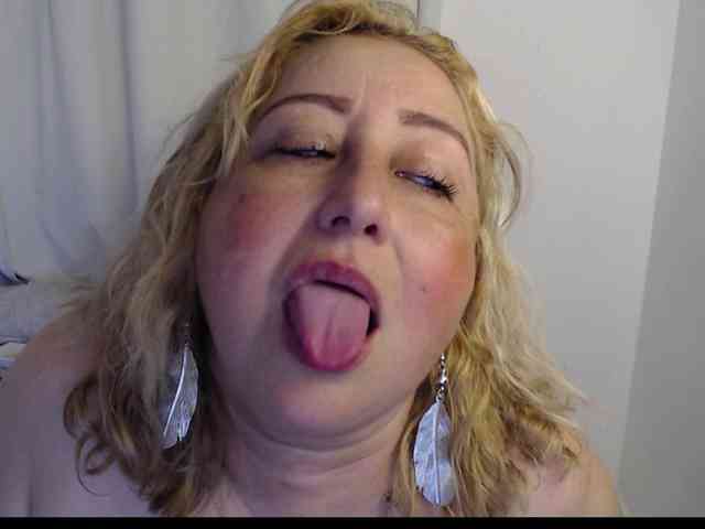 Mature2025 webcam