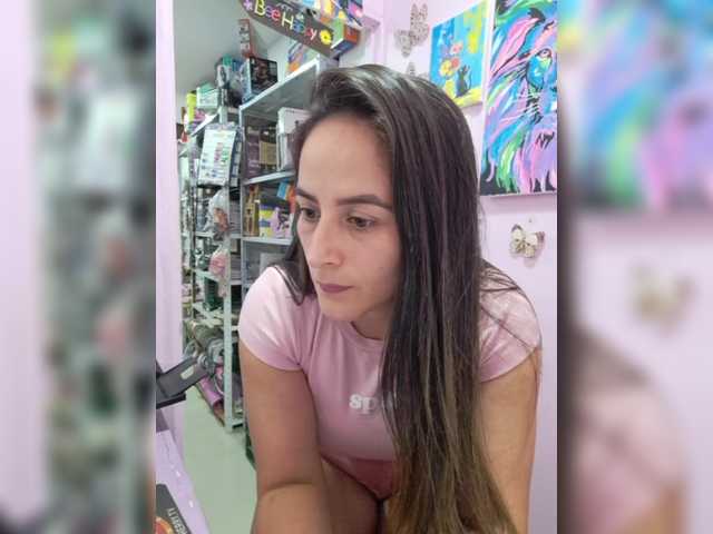 roussemelinda's BongaCams show and profile