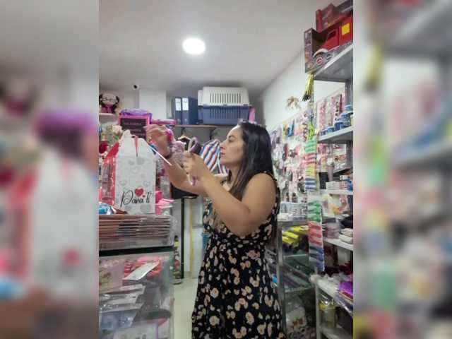 roussemelinda's BongaCams show and profile