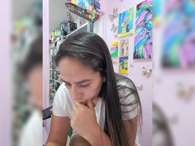 roussemelinda's BongaCams show and profile