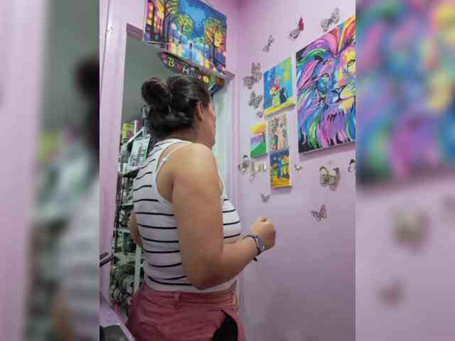 roussemelinda Live Webcam on BongaCams