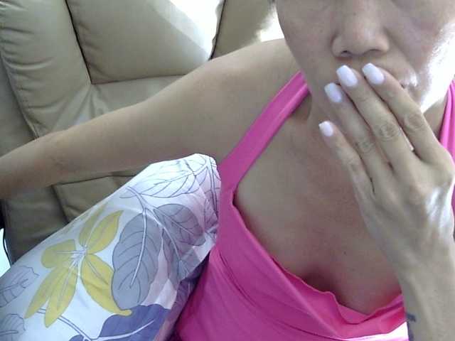 MariaLeteciaFilipina's BongaCams show and profile