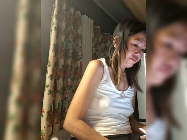 MariaLeteciaFilipina's BongaCams show and profile