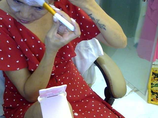 MariaLeteciaFilipina's BongaCams show and profile