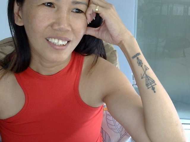 MariaLeteciaFilipina's BongaCams show and profile