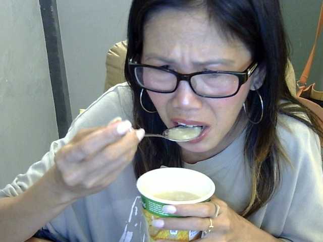 MariaLeteciaFilipina live cam profile