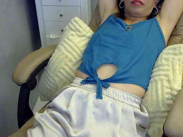 MariaLeteciaFili... Live Webcam on BongaCams