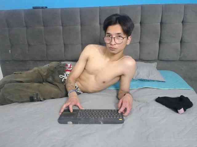 Mortyy06 Live Webcam on BongaCams Mortyy06 Live Webcam on BongaCams