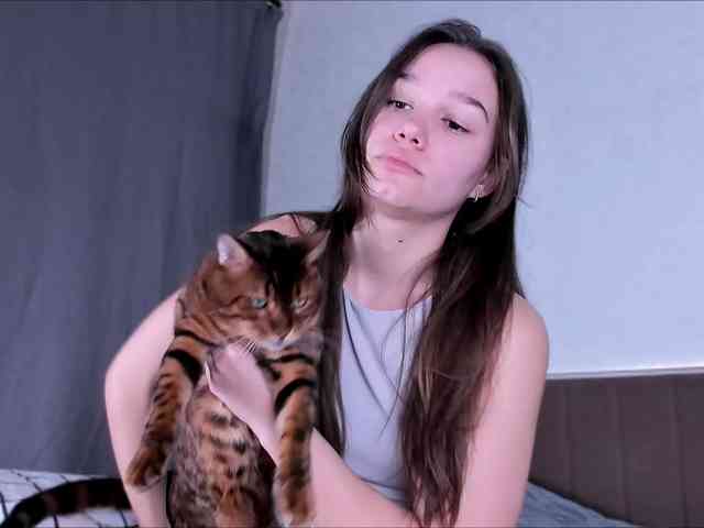 Misaqueen webcam