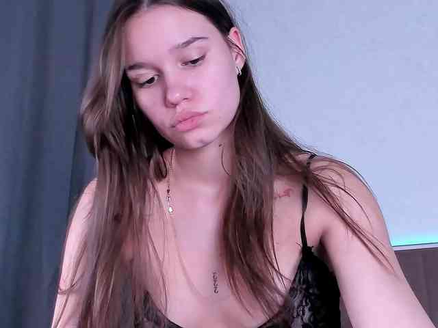 Misaqueen webcam