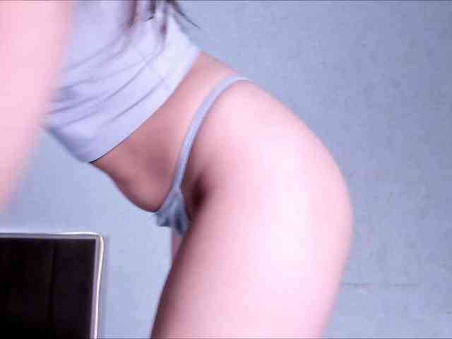 Misaqueen webcam