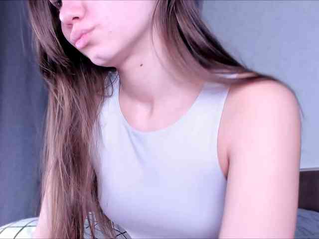 Misaqueen webcam