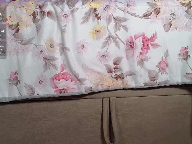 SofiaPeach's BongaCams show and profile