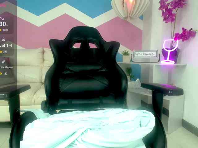 misshoney1 webcam