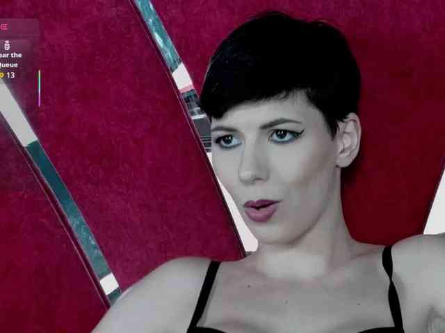 RoxxyRouge RoxxyRouge